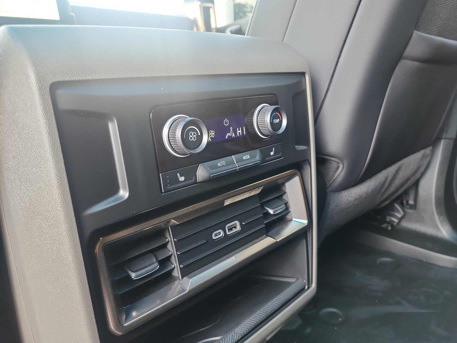 Used 2025 GMC Hummer EV 2X AWD/4WD image 17