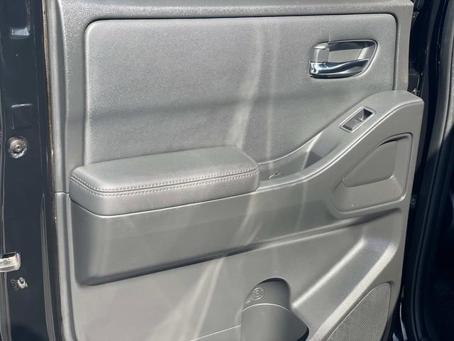 Used 2022 Nissan Frontier Pro-X w/ Pro-X Premium Package image 32