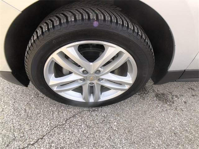 Used 2021 Chevrolet Equinox Premier image 10