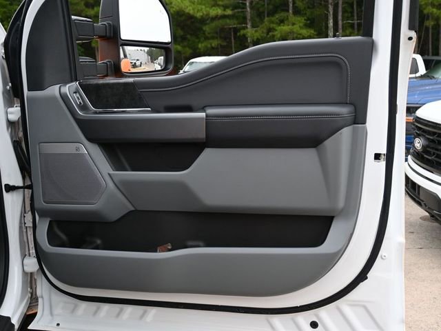 New 2025 Ford F250 XLT w/ Black Appearance Package image 69