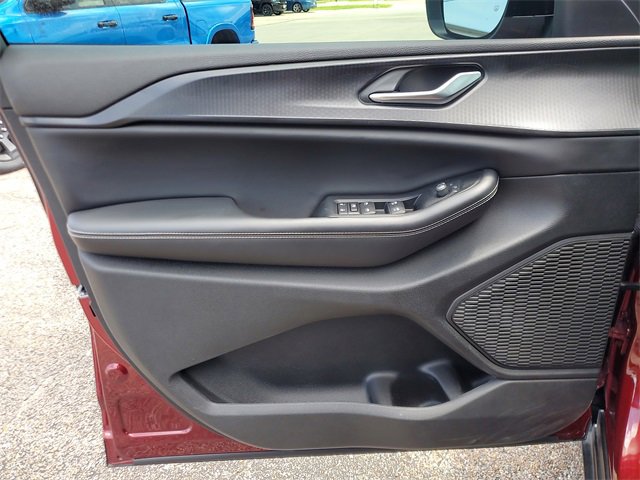 Used 2024 Jeep Grand Cherokee L Laredo image 20