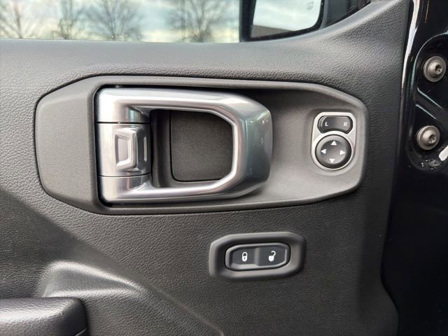 Used 2021 Jeep Wrangler Unlimited Rubicon image 12