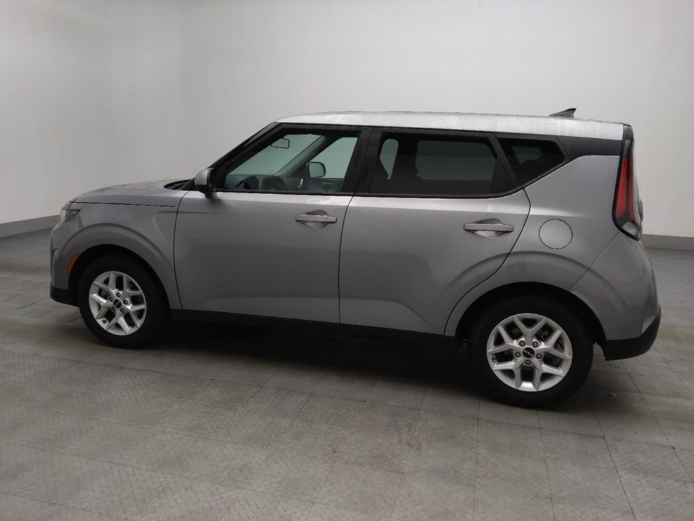 Used 2025 Kia Soul S image 3
