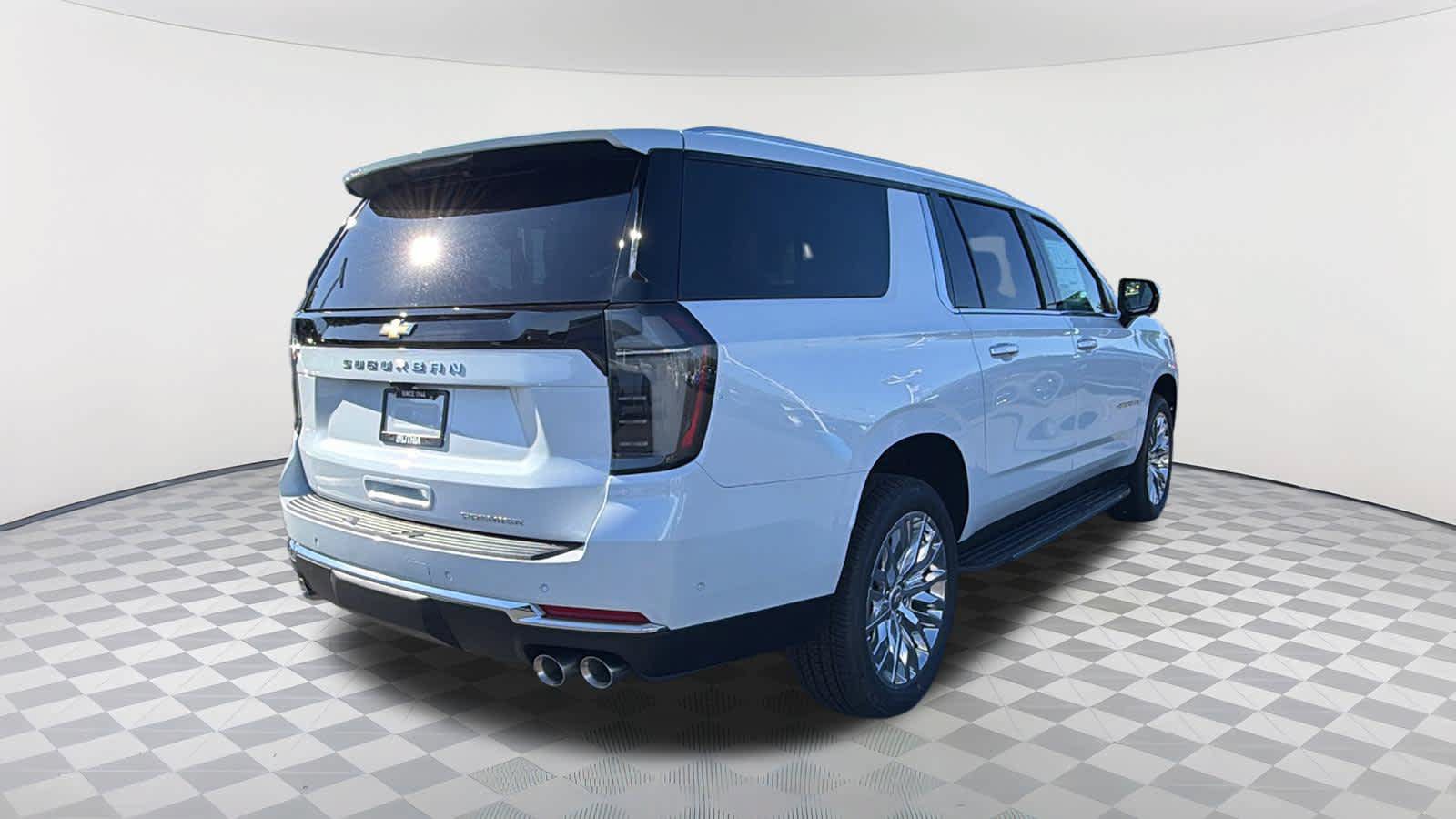 New 2026 Chevrolet Suburban Premier w/ Sun And Tow Package AWD/4WD image 5