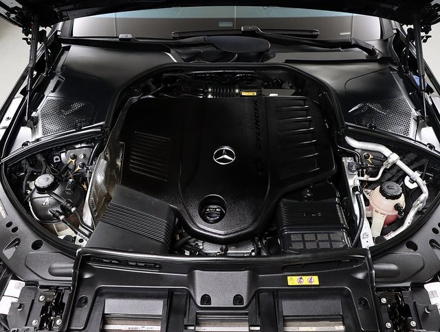 Certified 2022 Mercedes-Benz S 500 S 500 w/ AMG Line Package image 39