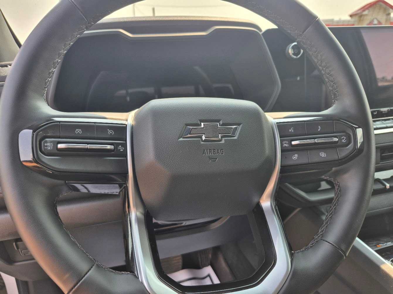 Used 2026 Chevrolet Colorado Trail Boss AWD/4WD image 16