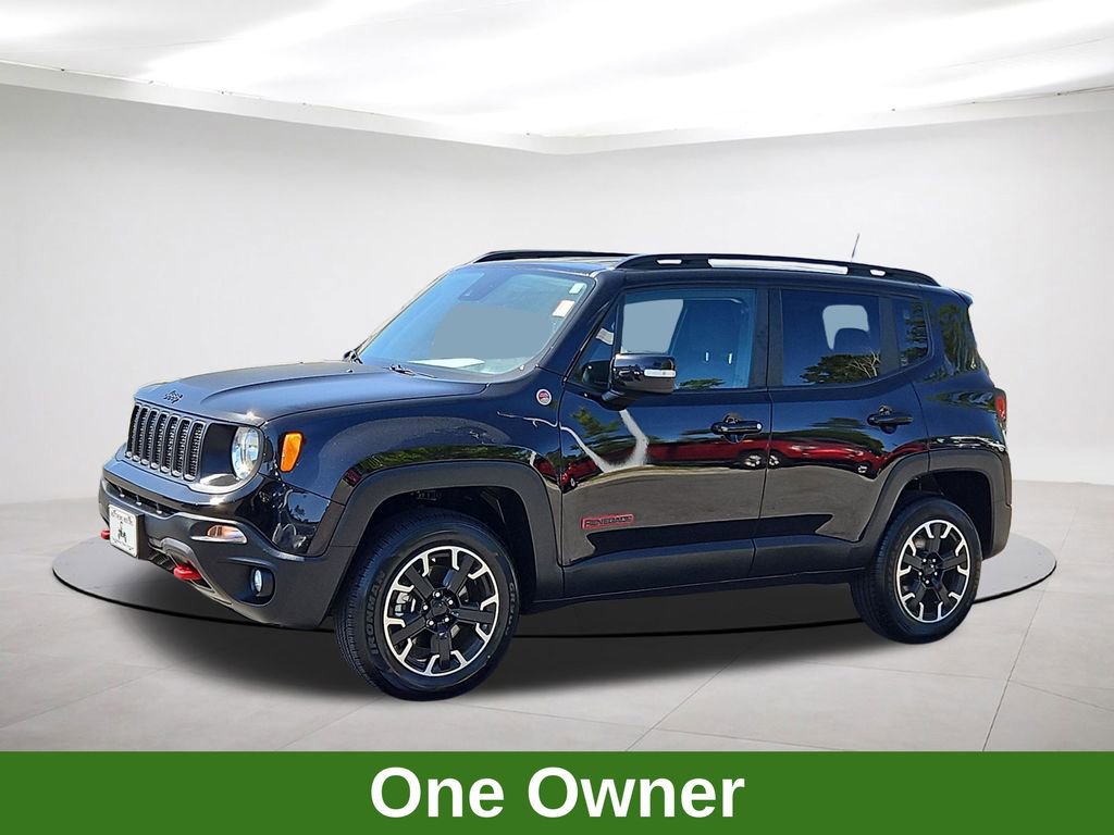 Used 2023 Jeep Renegade Trailhawk AWD/4WD image 3