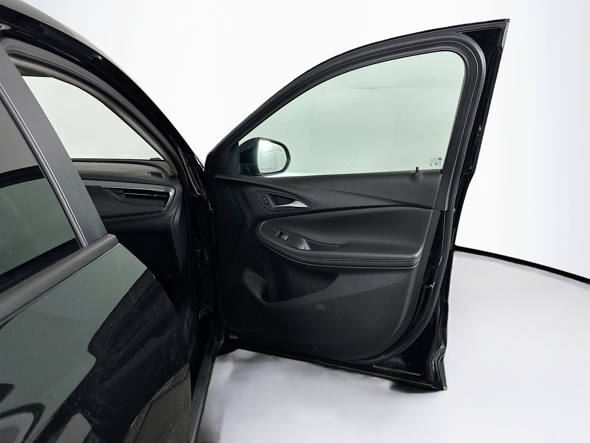 Used 2025 Buick Encore GX Preferred image 30