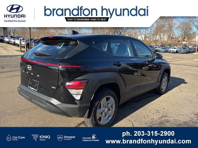 Certified 2026 Hyundai Kona SE AWD/4WD image 6