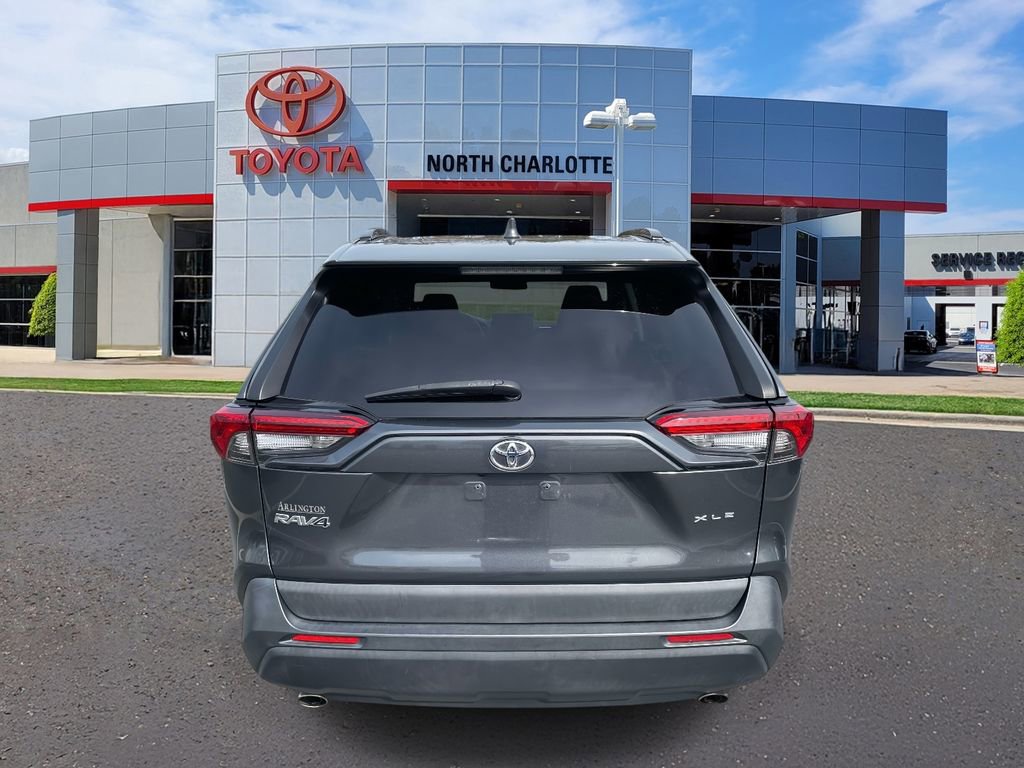 Used 2020 Toyota RAV4 XLE image 8