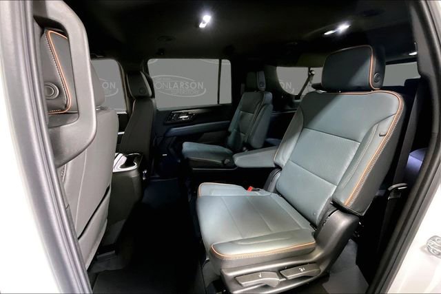 Used 2026 GMC Yukon XL AT4 AWD/4WD image 14