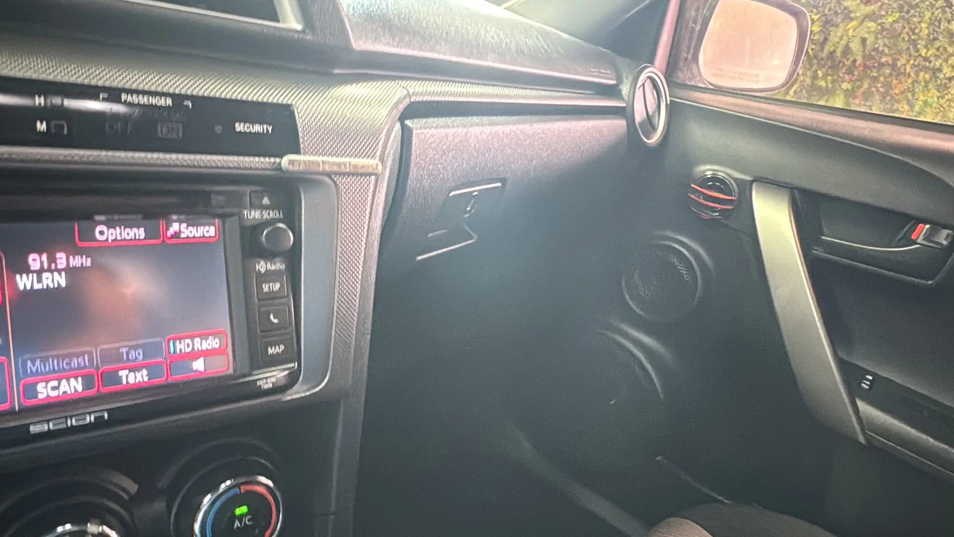 Used 2015 Scion tC FWD image 20