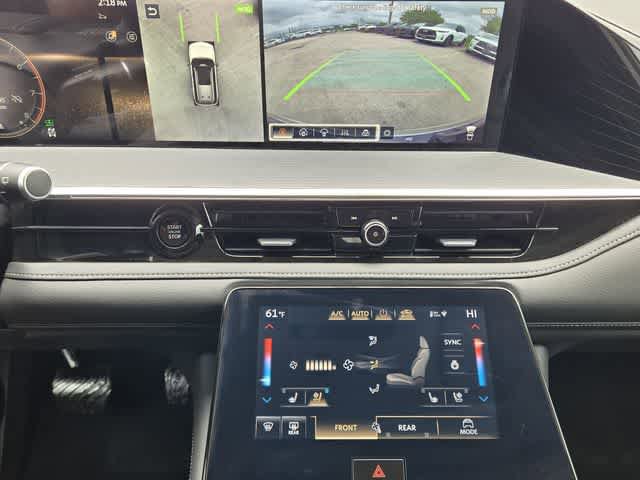 Used 2025 INFINITI QX80 Sensory AWD/4WD image 17
