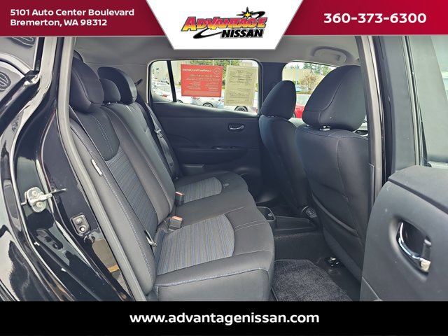 Used 2023 Nissan Leaf S image 21