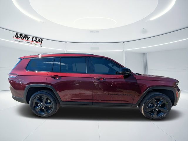 New 2025 Jeep Grand Cherokee L Limited w/ Black Appearance Package image 2