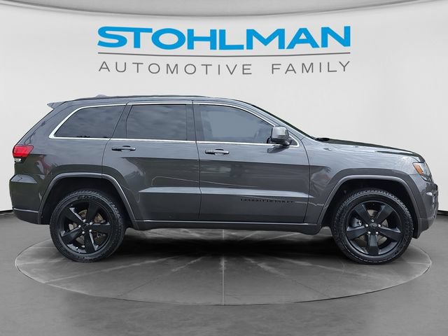 Used 2015 Jeep Grand Cherokee Altitude AWD/4WD image 4
