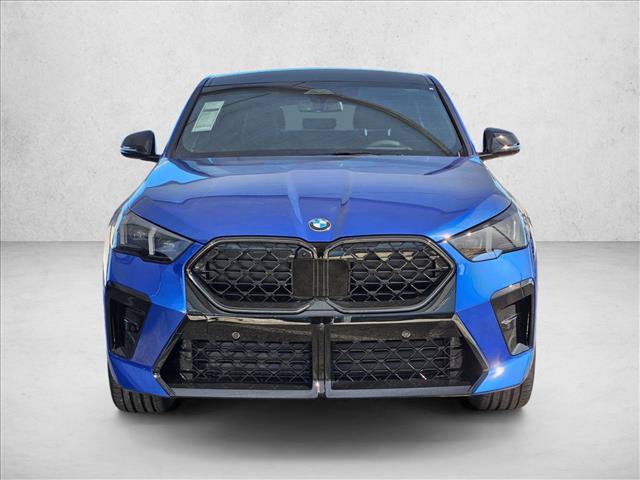 Used 2026 BMW X2 xDrive28i w/ Technology Package AWD/4WD image 2