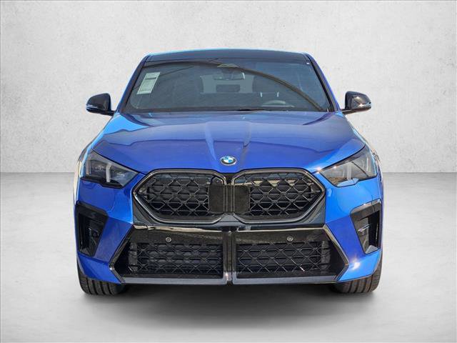 Used 2026 BMW X2 xDrive28i w/ Technology Package AWD/4WD image 2