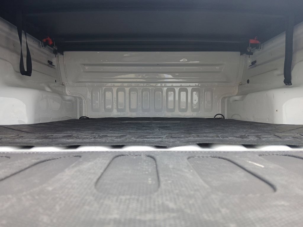 Used 2024 Ford Maverick XLT FWD image 16