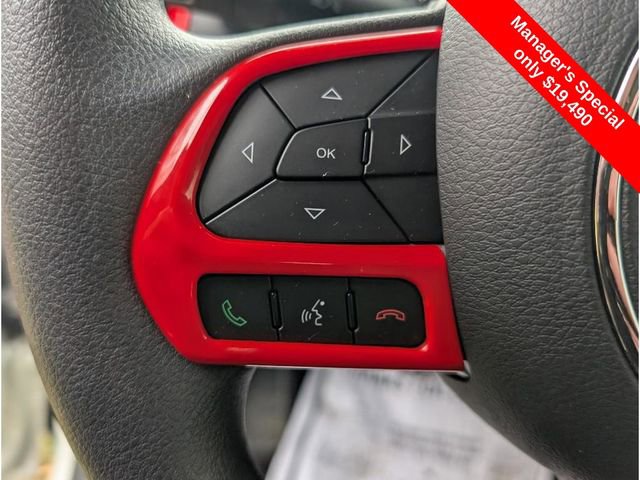 Used 2023 Jeep Renegade Latitude image 17