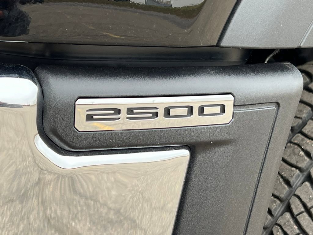 New 2026 GMC Sierra 2500 SLT w/ SLT Premium Package image 49