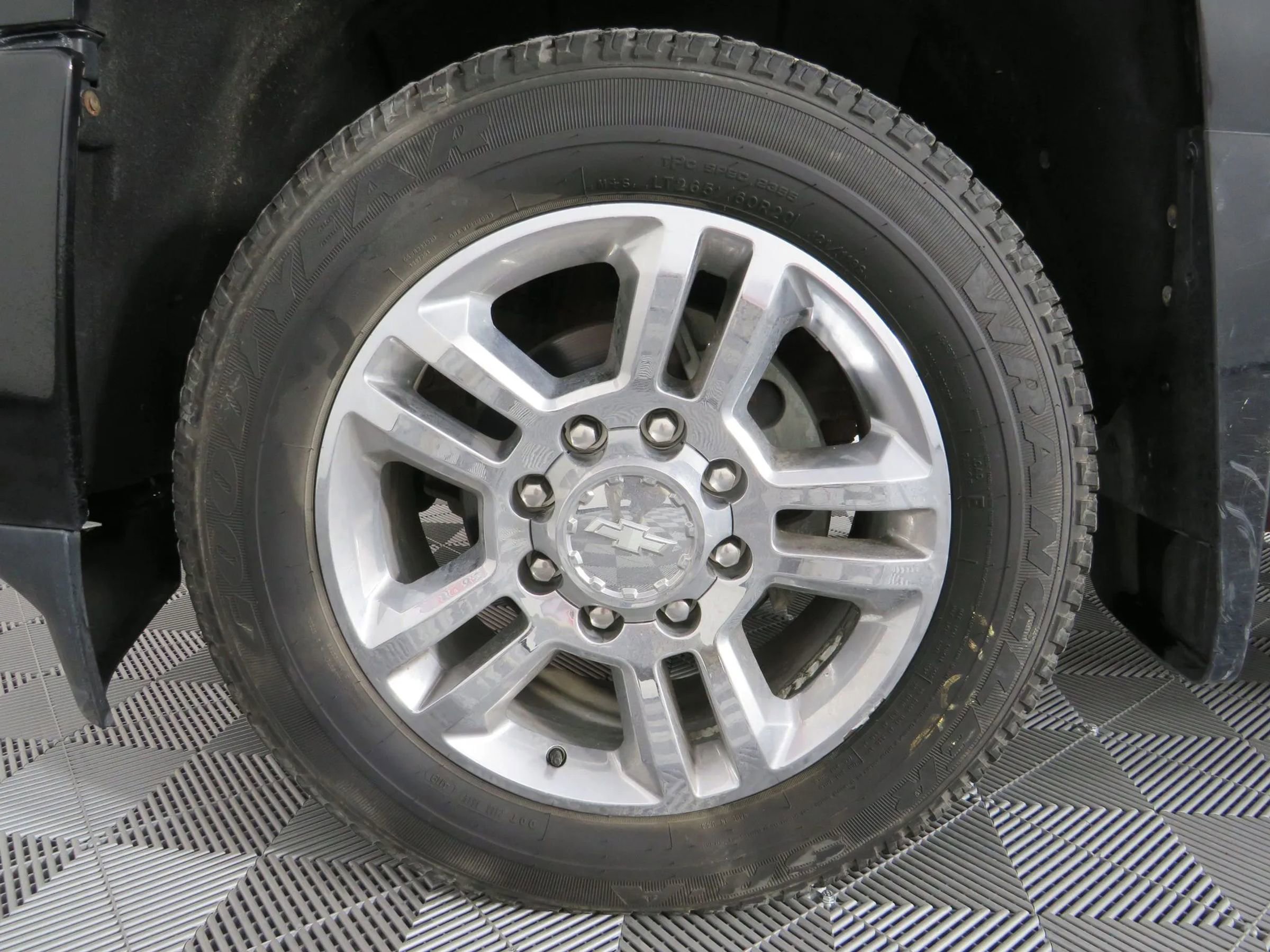 Used 2018 Chevrolet Silverado 2500 High Country image 42