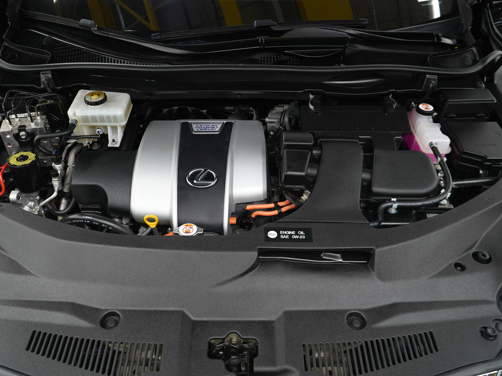 Used 2020 Lexus RX 450h AWD w/ Luxury Package image 35