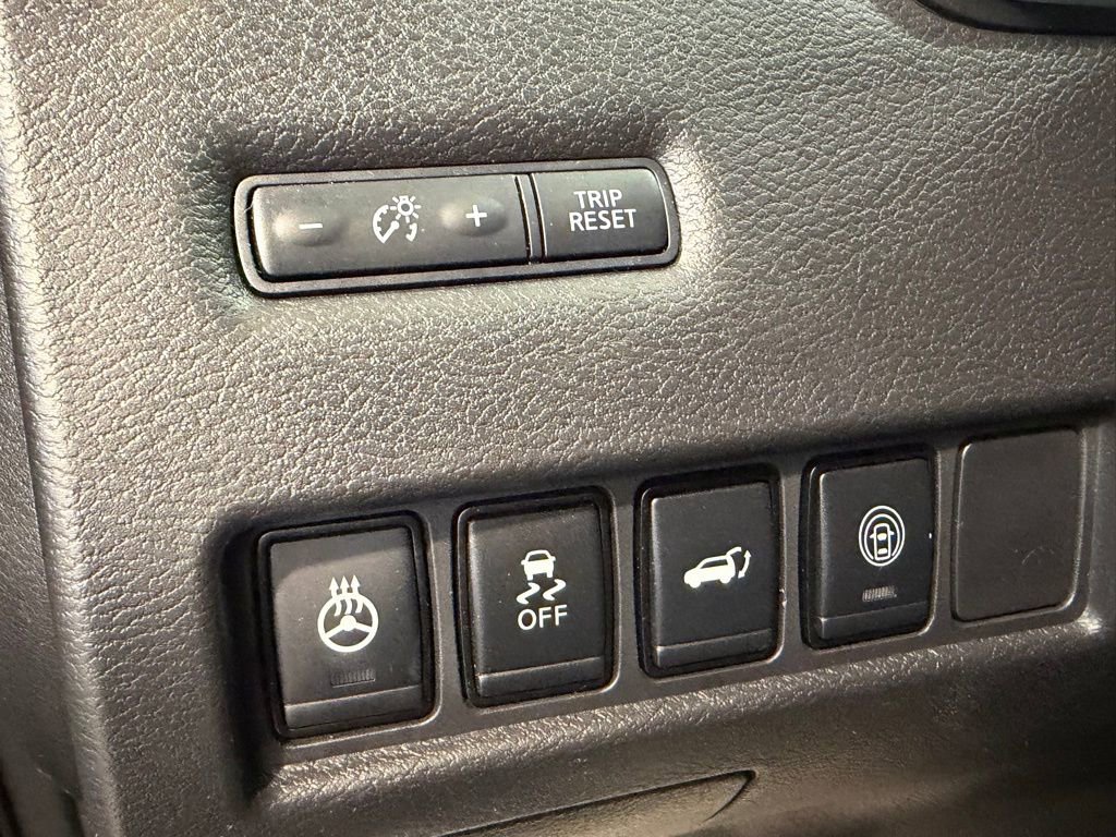 Used 2022 Nissan Murano SL w/ Cargo Package image 25