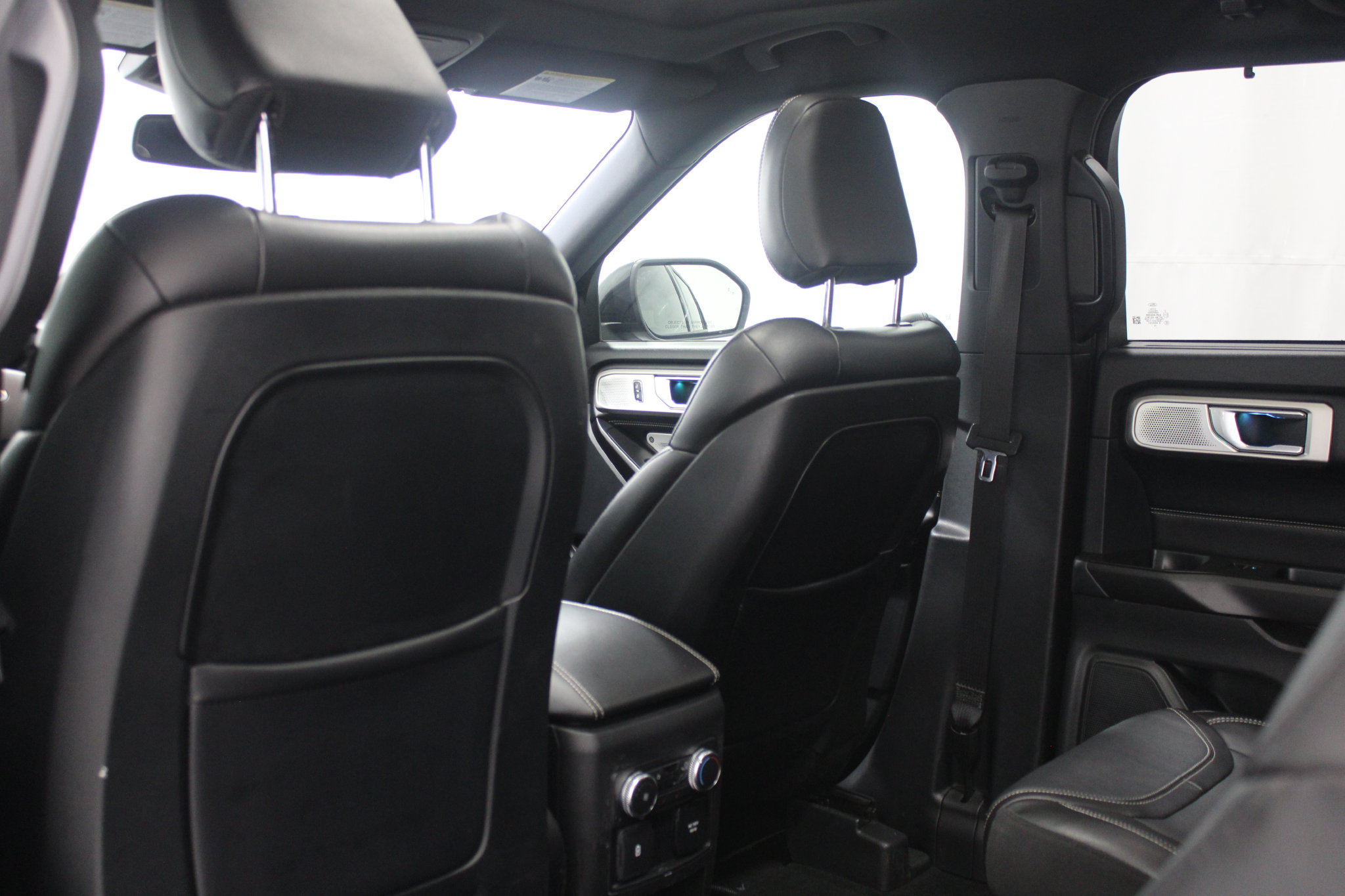 Used 2020 Ford Explorer ST w/ Premium Technology Package AWD/4WD image 15