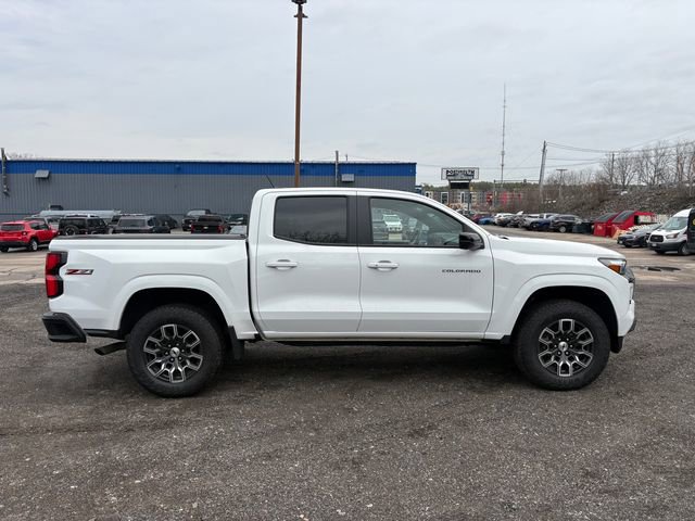 Used 2024 Chevrolet Colorado Z71 w/ Z71 Convenience Package 2 image 5