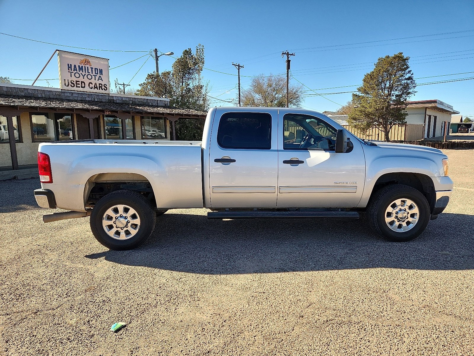 Used 2011 GMC Sierra 2500 SLE image 3