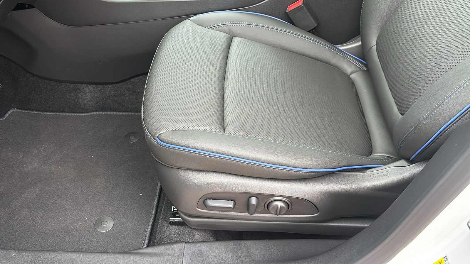 New 2026 Buick Encore GX Sport Touring w/ Comfort Package image 25