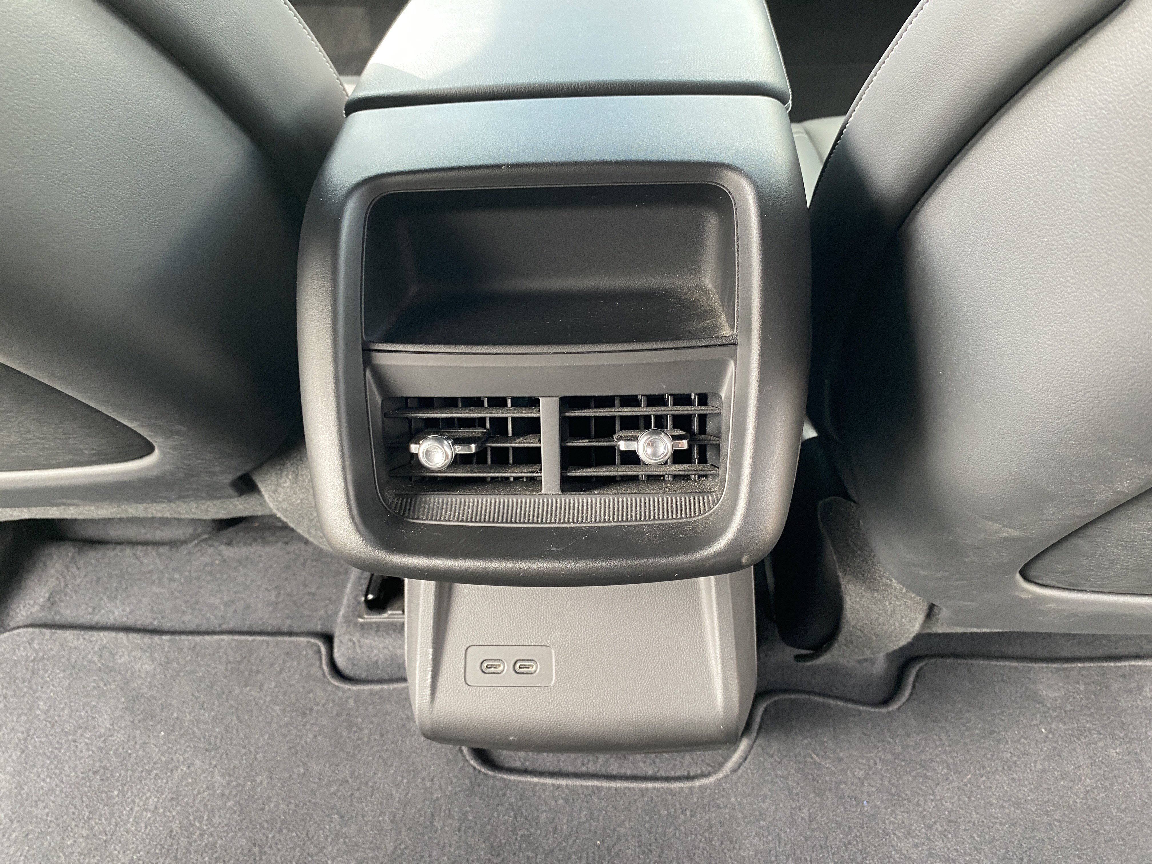 Used 2024 Cadillac Lyriq Tech RWD image 19