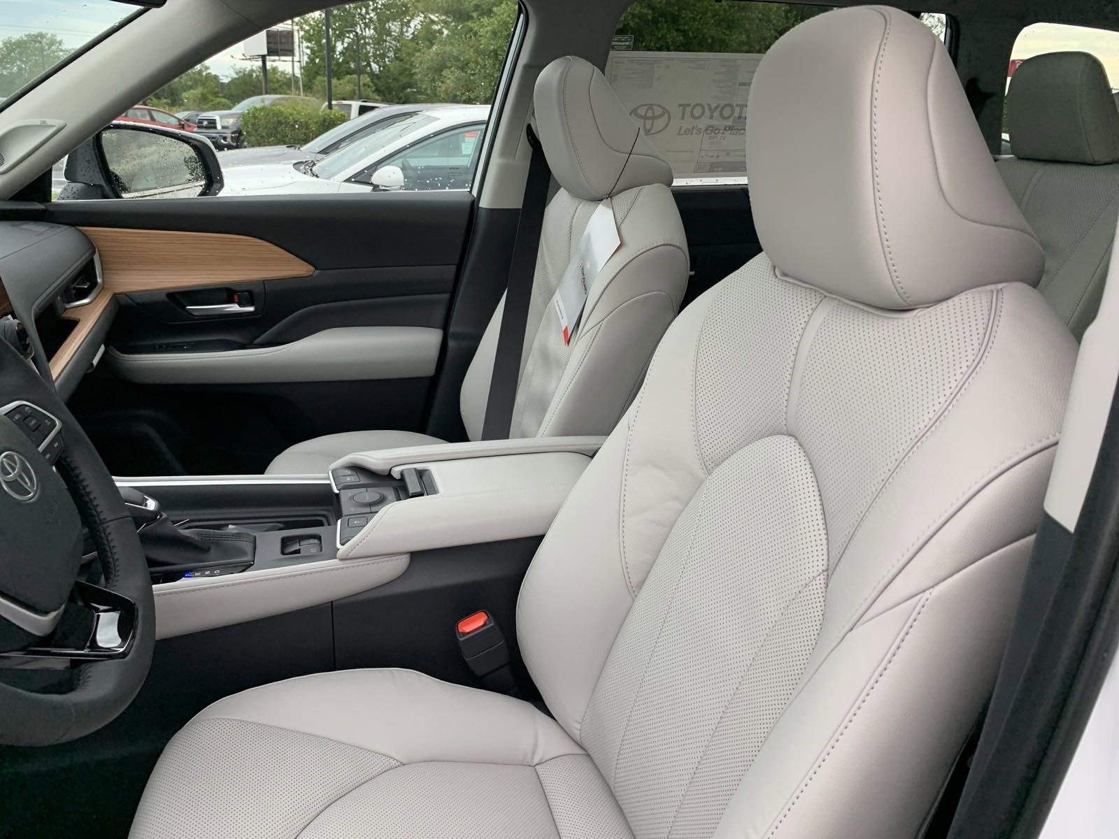 New 2024 Toyota Grand Highlander Limited image 20