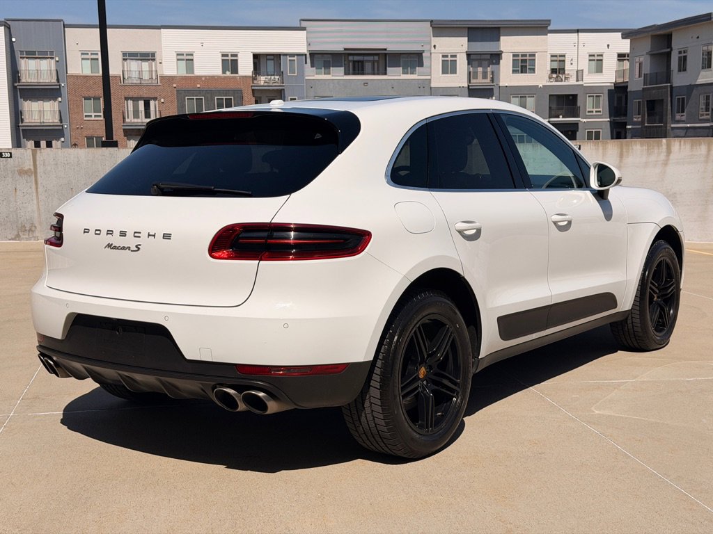Used 2015 Porsche Macan S w/ Premium Package Plus image 8