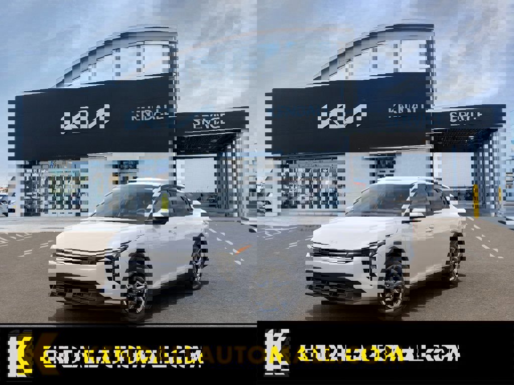 New 2026 Kia K4 LXS image 1