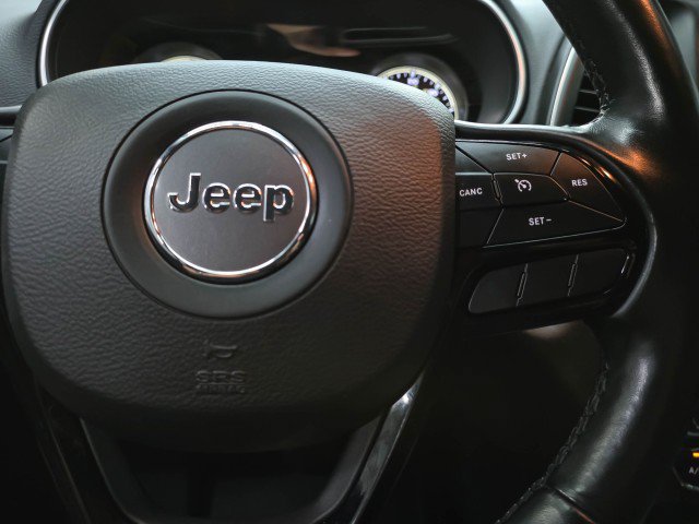 Used 2021 Jeep Cherokee Latitude Plus AWD/4WD image 20