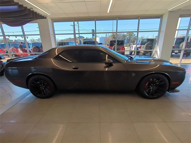 Used 2023 Dodge Challenger SRT Hellcat image 3