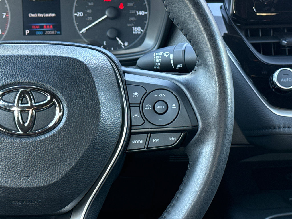 Certified 2024 Toyota Corolla SE w/ SE Premium Package FWD image 23