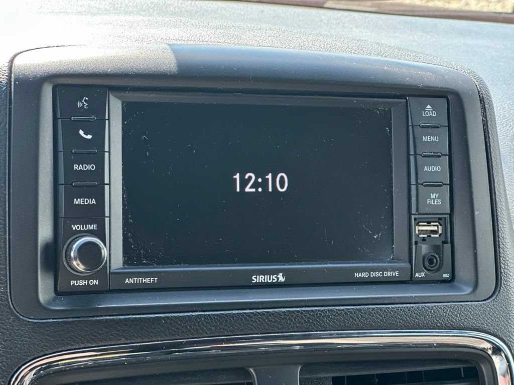 Used 2018 Dodge Grand Caravan SE FWD image 24