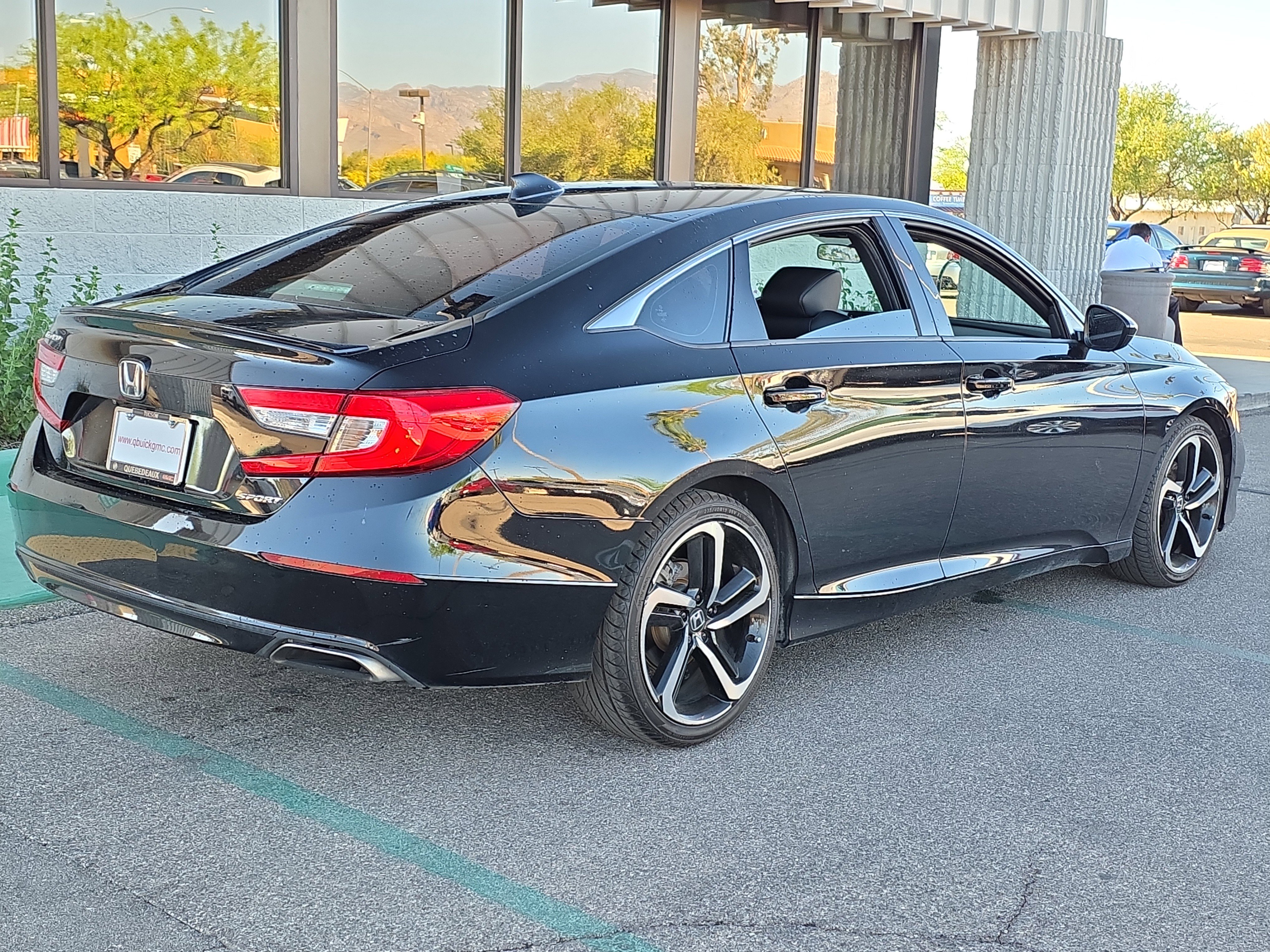 Used 2021 Honda Accord Sport image 7