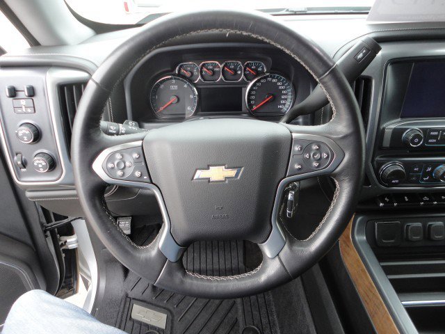 Used 2018 Chevrolet Silverado 1500 LTZ w/ LTZ Plus Package image 5