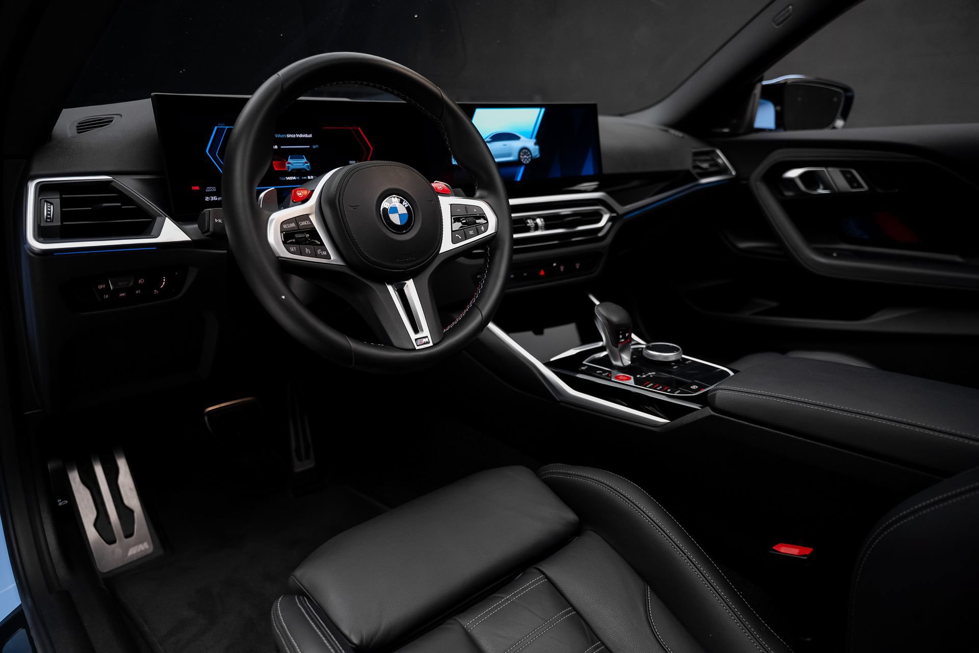 Used 2023 BMW M2 RWD image 2