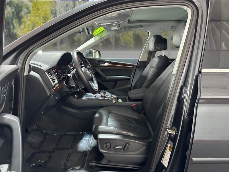 Used 2018 Audi Q5 2.0T Premium Plus w/ Premium Plus Package AWD/4WD image 9