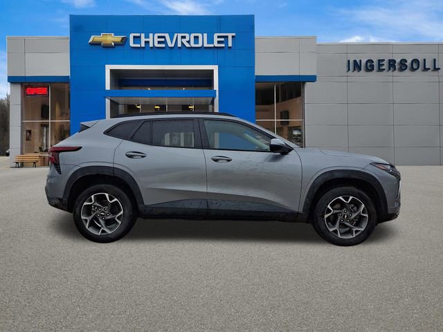 Used 2026 Chevrolet Trax LT w/ Driver Confidence Package FWD image 25