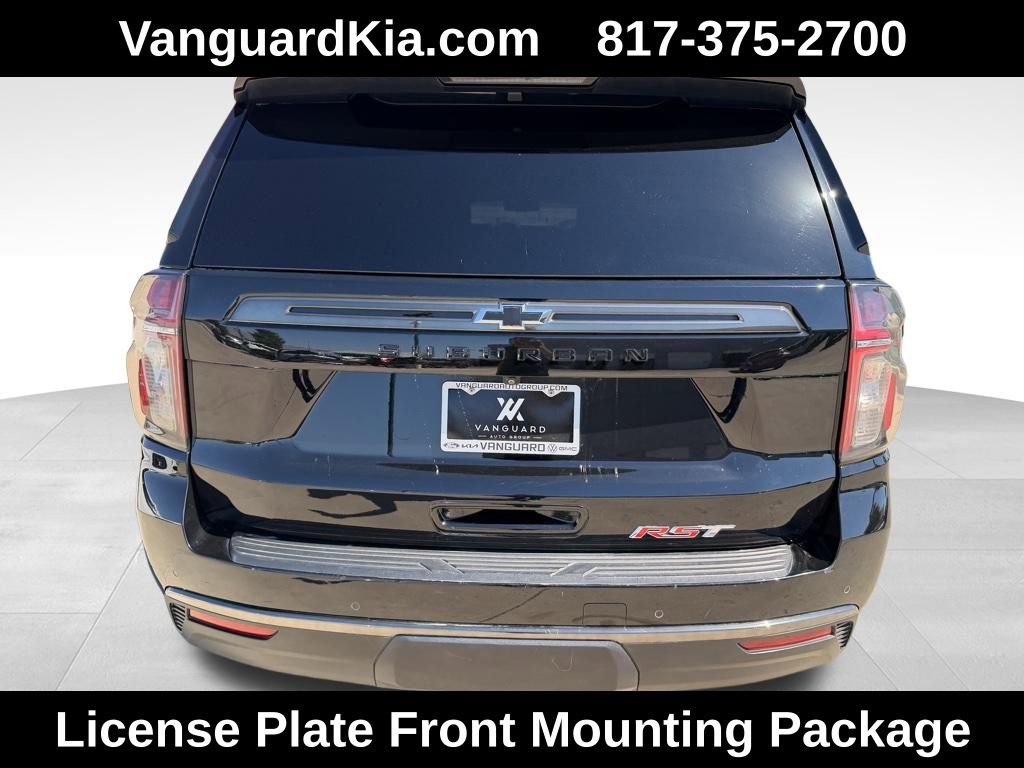 Used 2021 Chevrolet Suburban RST w/ Luxury Package image 3