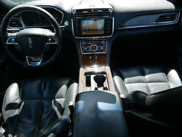 Used 2017 Lincoln Continental Select FWD image 13