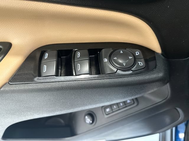 Used 2022 Chevrolet Equinox Premier AWD/4WD image 28