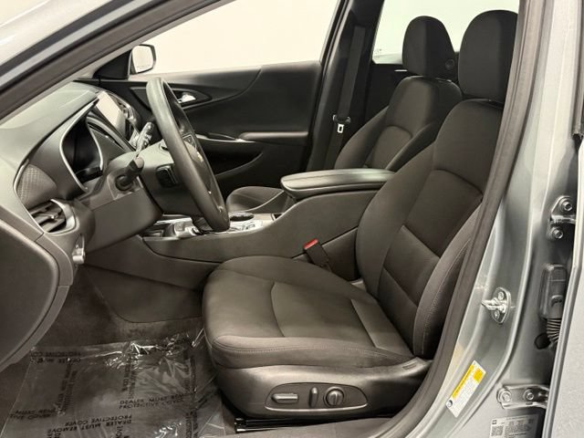 Used 2025 Chevrolet Malibu LT FWD image 12