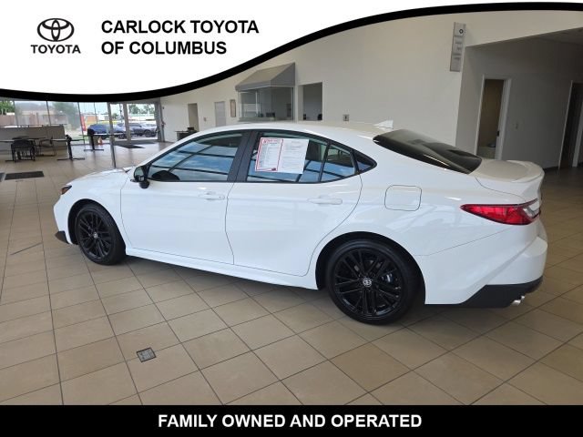 Used 2026 Toyota Camry SE w/ Convenience Package FWD image 10